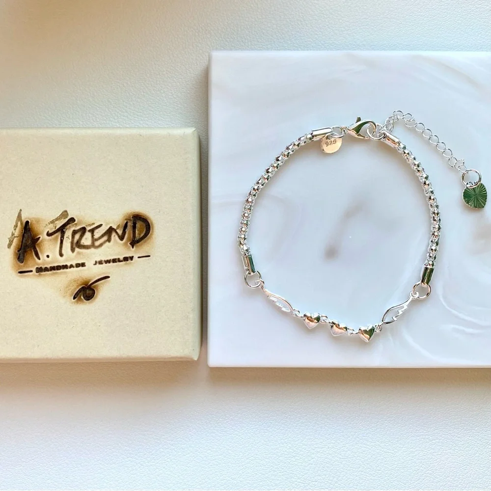 Silver Heart Link Bracelet